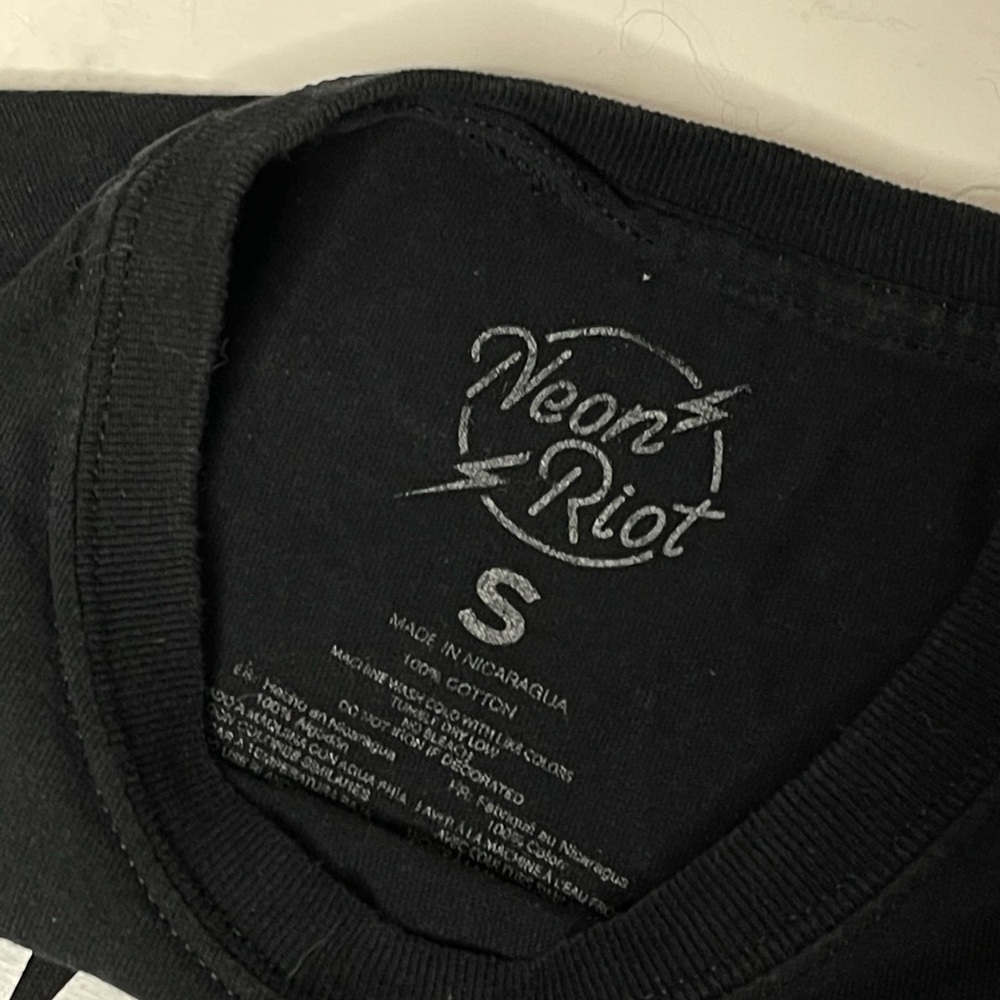 NASA Neon Riot T-Shirt Size Small - Picture 3 of 3